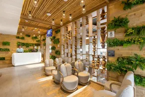 Oakwood Hotel Journeyhub Phuket - Image 3
