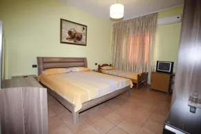 Alen Bar Hotel - Image 2