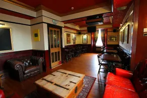 Station Hotel - Image 3