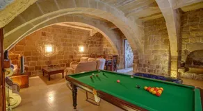 Il-Palma Holiday Farmhouse with Sunny Private Pool in Island of Gozo - Image 4