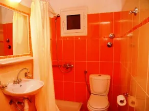 Eleni Family Apartments - Image 5