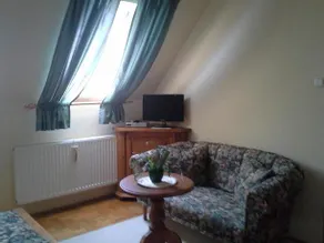 Ágneslaki Ökoturisztikai Centrum És Vadászház - Image 3