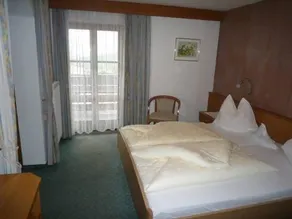 Garni-Hotel Tritscherhof - Image 3