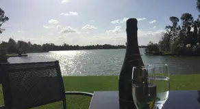 Waterside Holiday Rentals Unit 31 - Image 3