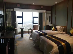 Longrui Hotel - Image 5