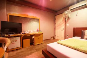Daegu Dongdaegu Station Royal Hotel - Image 2