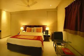 Oyo Rooms Benz Circle - Image 5