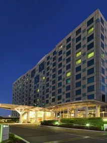 Holiday Inn Sydney Airport - Image 2