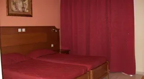Thomas Bay Hotel - Image 4