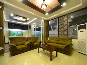 OYO Premium Lakdikapul Grand - Image 3