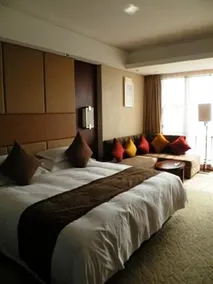 Vanwarm Hotel - Image 5