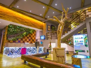 Weaver Hotel and Condo - Image 4