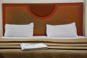 Hotel Castle Inn - Image 5