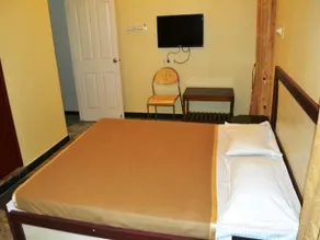 Repose Comfort Inn - Image 3