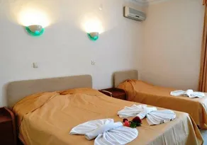 Lambada Hotel - Image 3