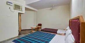 Hotel Samrat - Image 2