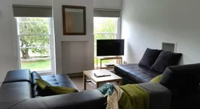 Chenery Retreat - Image 5