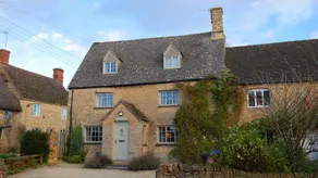 Woodland Cottage - Image 1