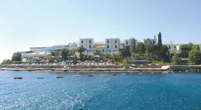 Club Acacia Hotel - Image 2
