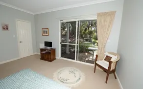 Crabapple Lane - Image 5