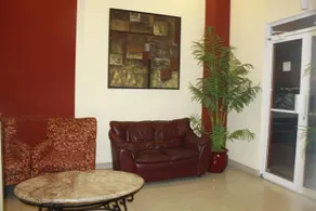 Hotel Ritz - Image 3
