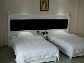 Longsheng Hua Du Hotel - Image 1