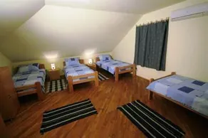Bed and Breakfast Captain - Image 2