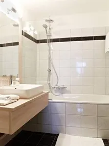 Stiftshotel Ossiach - Image 5
