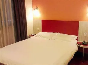 Motel 168 Long Wu Road Inn - Image 2