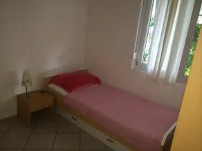 Apartments Nives Stari Grad - Image 3