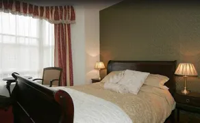 George Hotel - Image 3