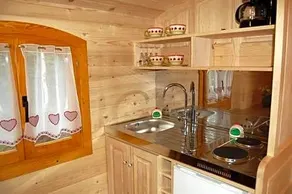 les roulottes du petit bois - Image 2