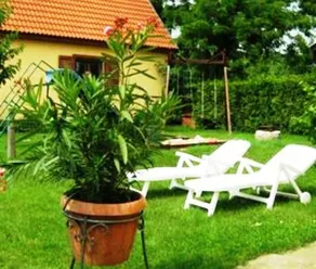 Balatoni Nyár Vendégház - Image 5