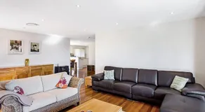 Bay View at 39 Thurlow - Walk to Dutchies Beach - Image 2