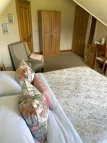 Lissadell Lodge - Image 2