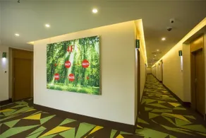 Vatica Henan Luoyang Wangcheng Park Hotel - Image 3