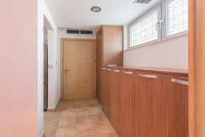 Buena Vista Apartments - Image 2