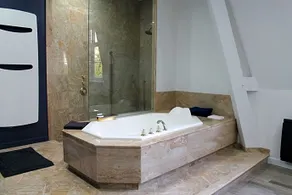 Hermitage Henry - Image 4