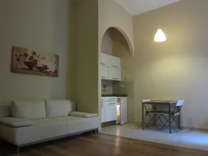 Izabella Apartment - Image 2