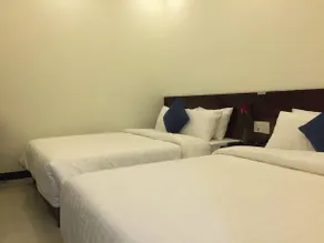 Olympia Hotel - Image 4