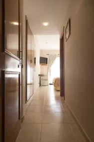 Nuevo Hotel Bella Costa - Image 4