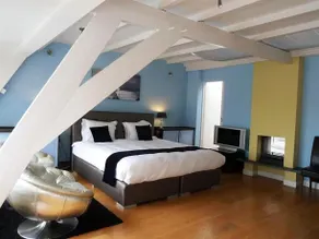Hotel Room11 - Image 2