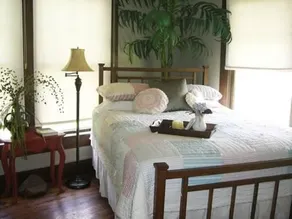 The Old Place Bed and Breakfast - Image 5