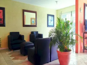 Hotel Plaza Jardín - Image 5