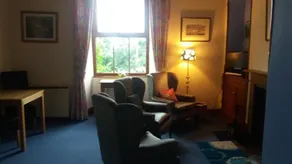 Plumtree House Bed and Breakfast - Image 4
