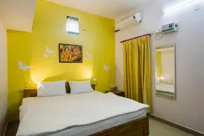 Oyo 4434 Hotel Srg - Image 4