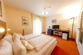 Hotel PrimaVera centro - Image 2