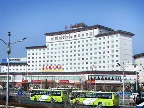 Haotian Holiday Hotel Beijing - Image 4
