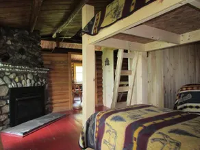 Bulldog Camps & Lodge - Image 4