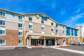 WoodSpring Suites Portland North Gresham - Image 3